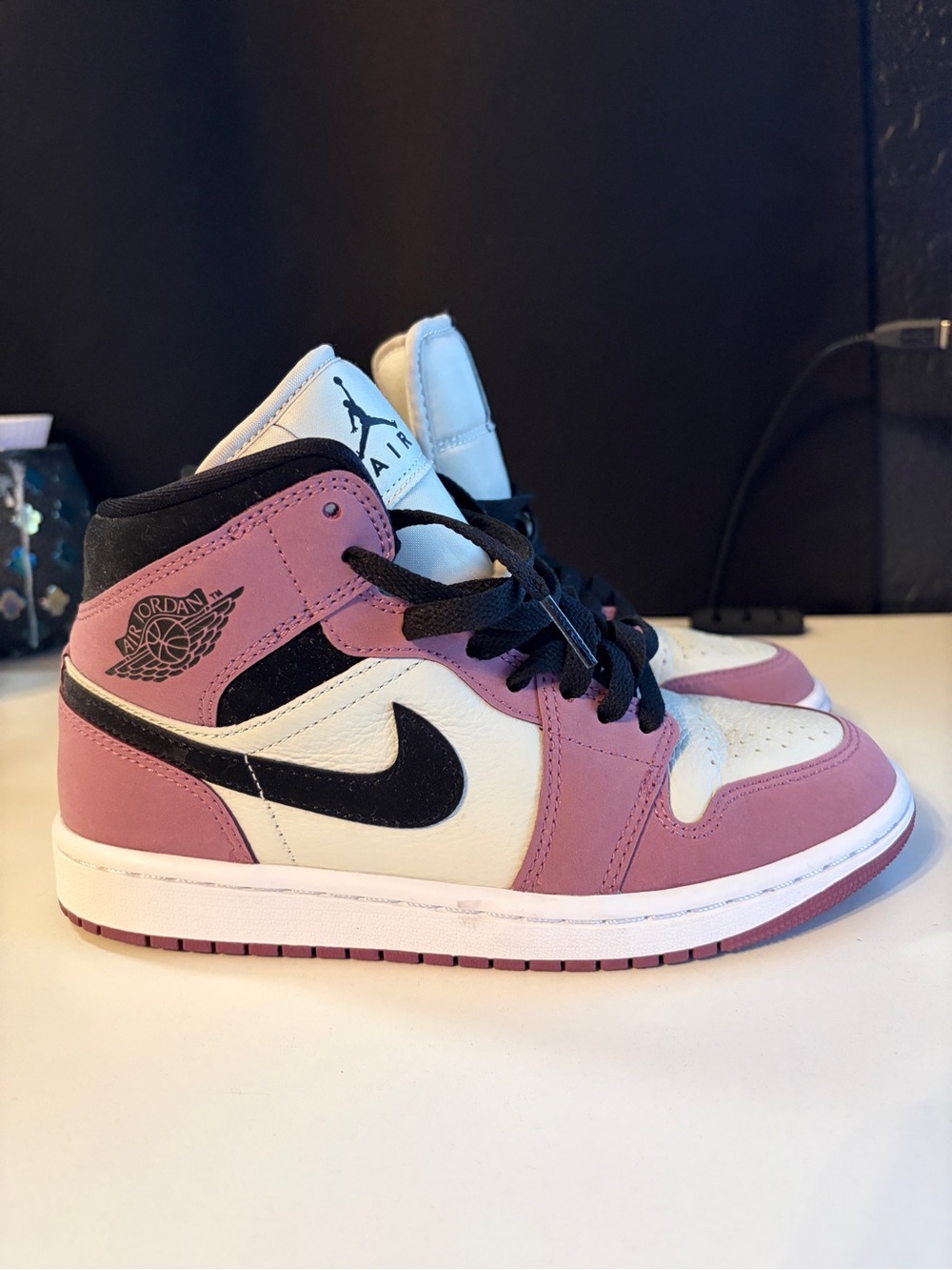 Jordan 1 Mid Women’s Sneakers - Pink/White/Black